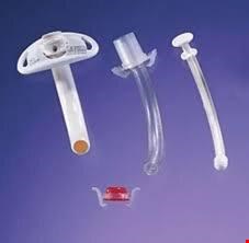  تراکیوستومی دو جداره بدون کاف سوراخ دار شایلی سایز 6 وسیله ایست جهت شستشو و ساکشن راحت تراکیوستومی بیمار و نیز قابلیت صحبت کردن در بیماران هوشیار با استفاده از درپوش DCP  که داخل هر ست موجود است.ساخت مکزیک و تحت لیسانس برند کوادین است.قطر داخلی یا ID  6.4 میلیمتر و قطر خارجی  یا OD آن 10.8 میلیمتر است.